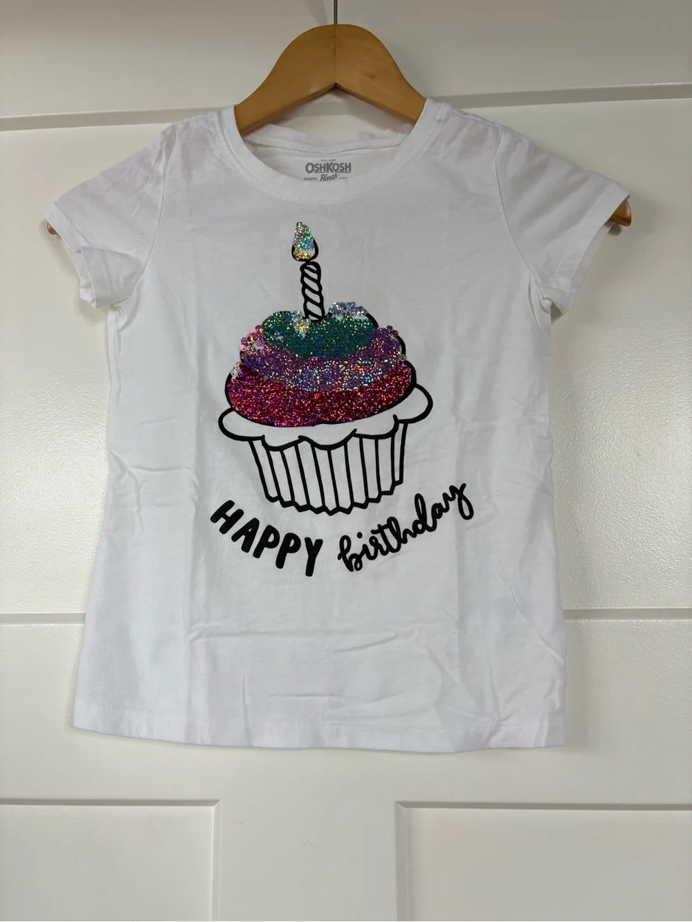 Oshkosh Happy birthday- Sequin Cupcake Graphic Tee - Multicolor - size‎ 7